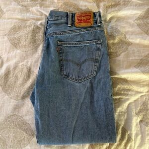 Levi's 550 Relaxed Fit Light Blue Jeans Men’s 38x32